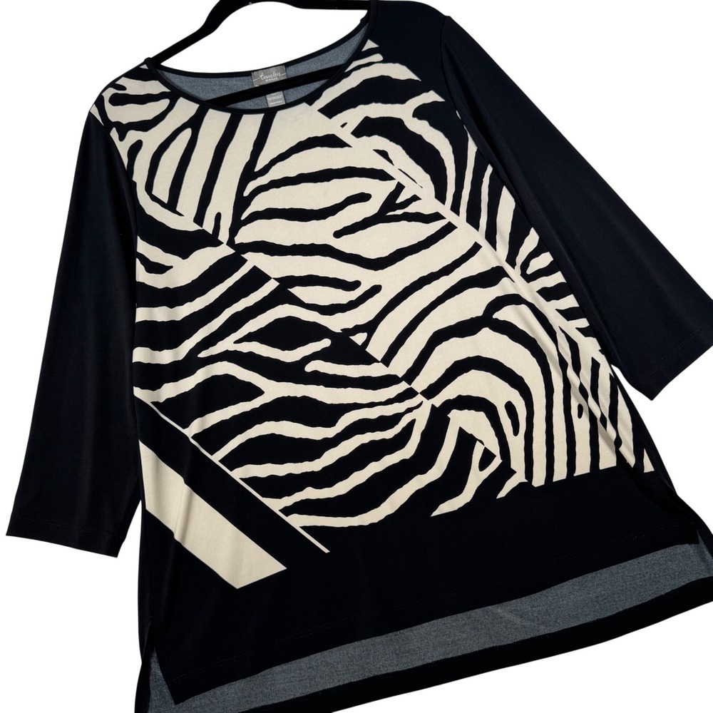 Chico's Travelers Tunic Top Women 2 L Black Zebra Animal Print 3/4‎ Sleeve FLAW